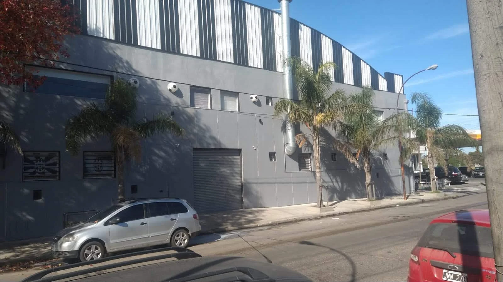 Frente real del Complejo Juventus en San Juan 4266